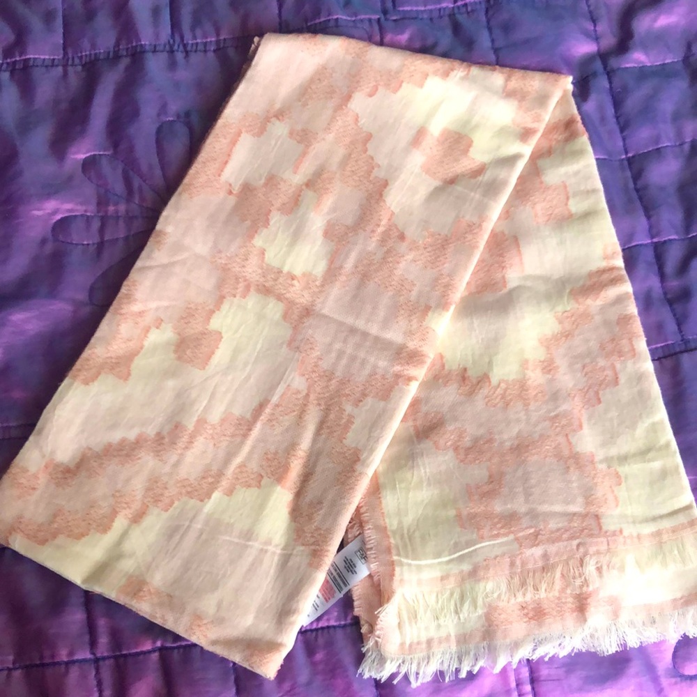🌺🌷 Florence & Fred Brand Pashmina. One Size. New. 🌷🌺